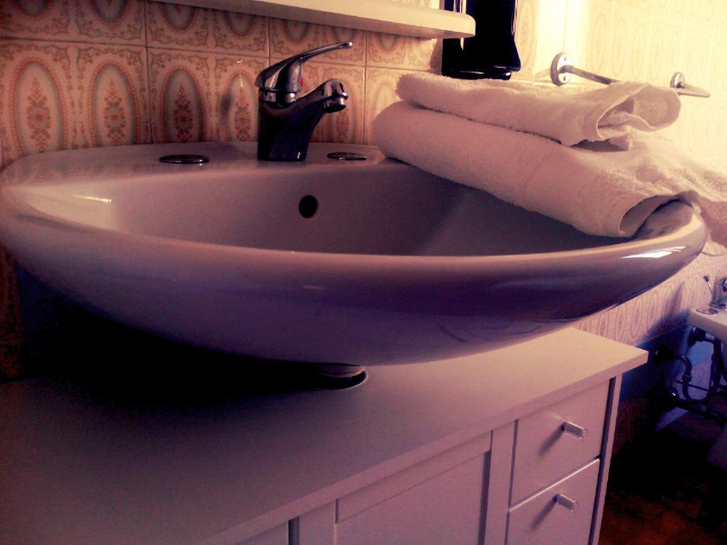 Gottardo Bed & Breakfast Monserrato Ngoại thất bức ảnh