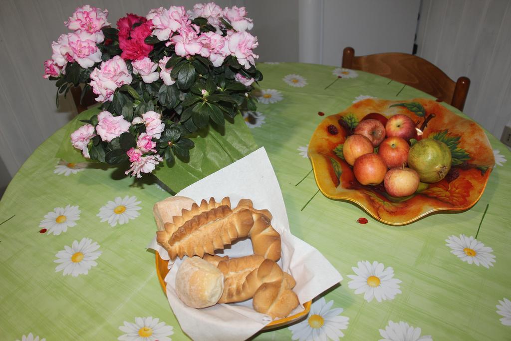 Gottardo Bed & Breakfast Monserrato Ngoại thất bức ảnh