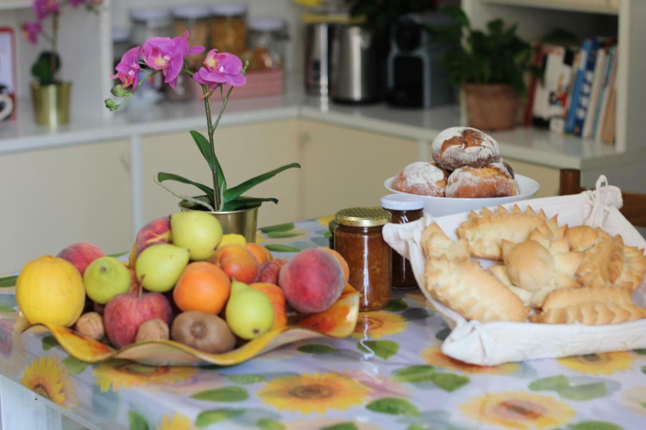 Gottardo Bed & Breakfast Monserrato Ngoại thất bức ảnh